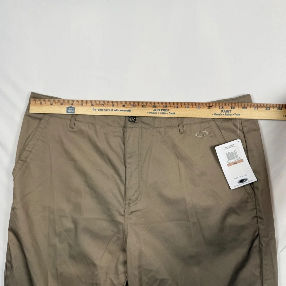 Oakley Mens Nascar Khaki Pants 421738ODM New Khaki Size 42 NWT
